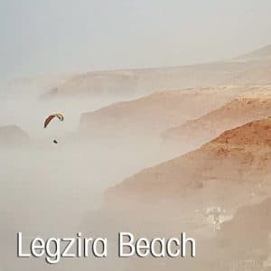 Legzira beach parapente au Maroc