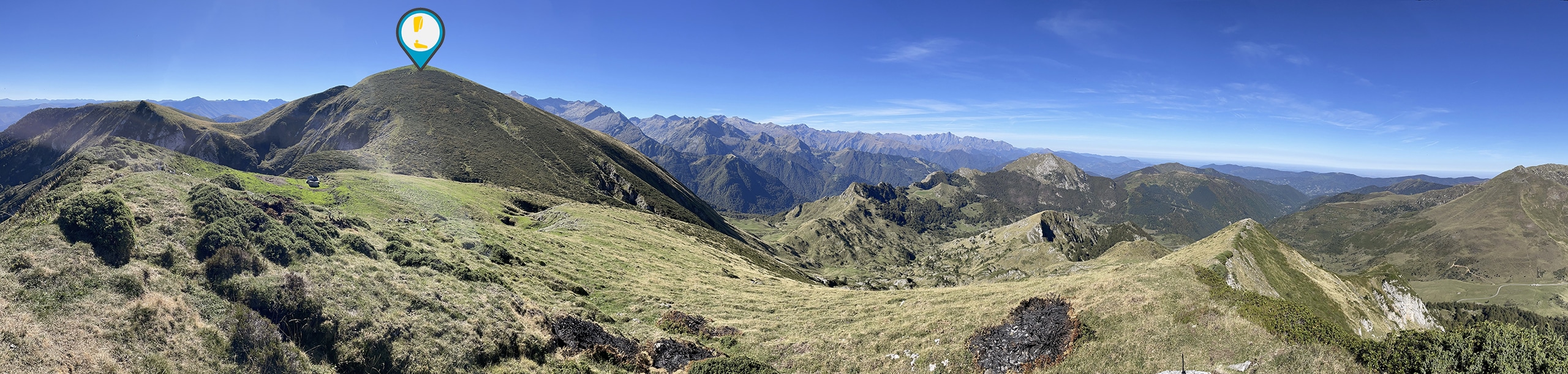 Vue panoramique du Mont Ceint ou Pic de Gérentos